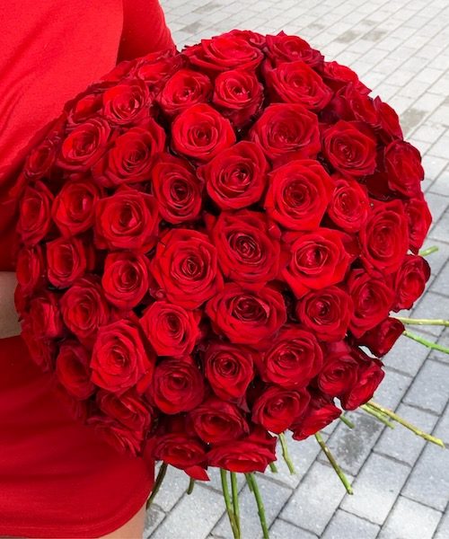 Bouquet of 60 red roses | floral bouquet